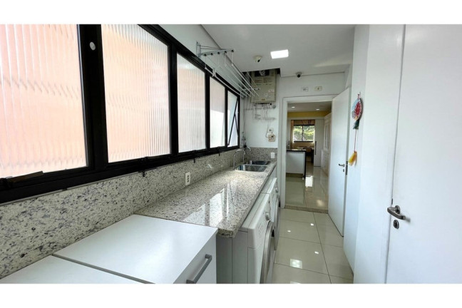 Imagem Apartamento com 3 Quartos à Venda, 240 m² em Campo Belo - São Paulo Imagem Apartamento com 3 Quartos à Venda, 240 m² em Campo Belo - São Paulo