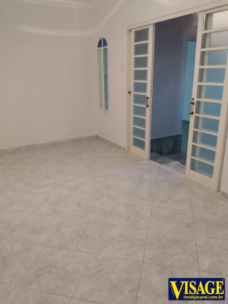 Imagem Casa com 2 Quartos à Venda, em Vila Zeze - Jacareí Imagem Casa com 2 Quartos à Venda, em Vila Zeze - Jacareí