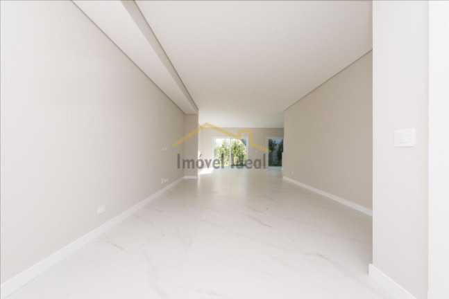 Imagem Casa com 4 Quartos à Venda, 318 m² em São Braz - Curitiba Imagem Casa com 4 Quartos à Venda, 318 m² em São Braz - Curitiba