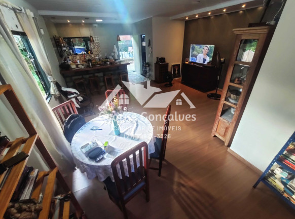 Casa com 3 Quartos à Venda, 280 m² em Xerém - Duque De Caxias