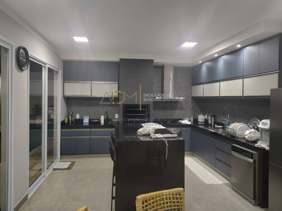 Imagem Casa com 3 Quartos à Venda, 1.300 m² em Residencial Parque Laguna I - Botucatu