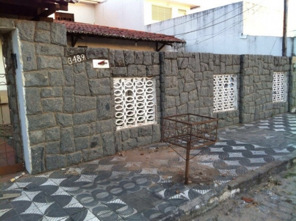 Casa com 5 Quartos à Venda, 260 m² em Candelária - Natal
