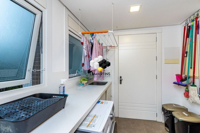 Imagem Apartamento com 3 Quartos à Venda, 223 m² em Bela Vista - Porto Alegre Imagem Apartamento com 3 Quartos à Venda, 223 m² em Bela Vista - Porto Alegre