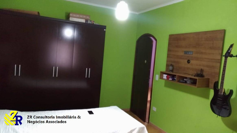 Imagem Sobrado com 3 Quartos à Venda, 300 m² em Jardim Piqueroby - São Paulo