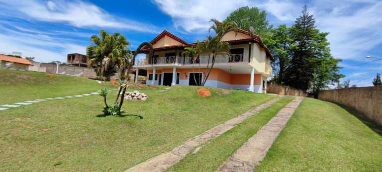 Imagem Casa com 8 Quartos à Venda, 2.000 m² em Jardim Estância Brasil - Atibaia