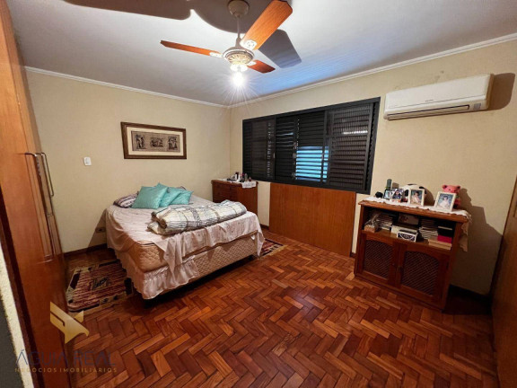 Imagem Sobrado com 4 Quartos à Venda, 259 m² em Itanhangá Park - Campo Grande