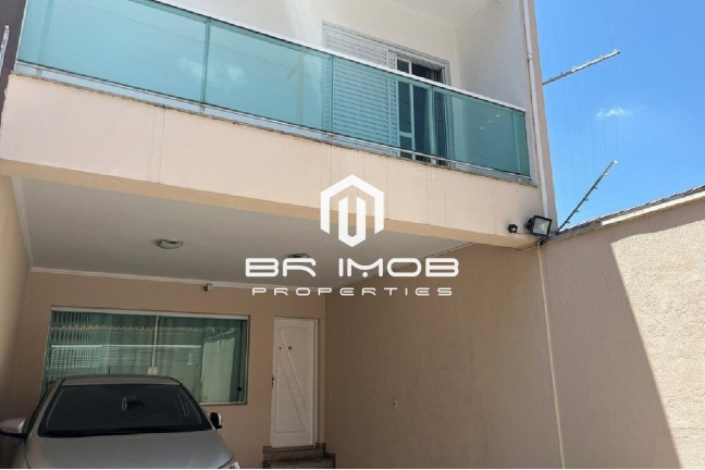 Casa com 3 Quartos à Venda, 208 m² em água Rasa - São Paulo