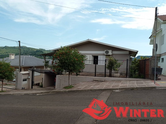 Casa com 6 Quartos à Venda, 288 m² em Matiel - Feliz