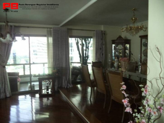 Apartamento à Venda, 279 m² em Campo Belo - São Paulo