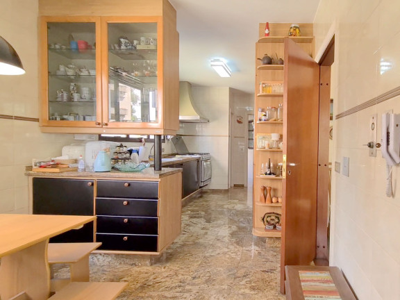 Imagem Apartamento com 4 Quartos à Venda, 226 m² em Vila Suzana - São Paulo