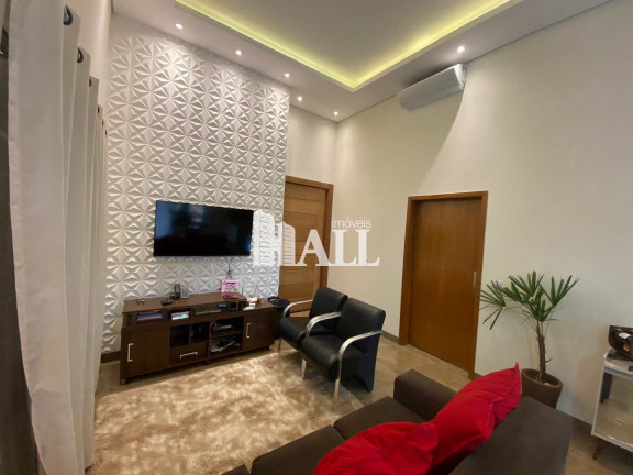 Casa com 3 Quartos à Venda, 180 m² em Centro - Bady Bassitt
