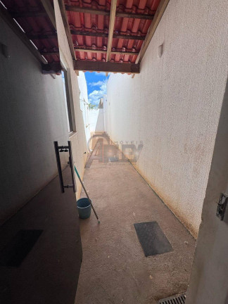 Imagem Casa com 3 Quartos à Venda,  em Jardim Olimpico - Montes Claros