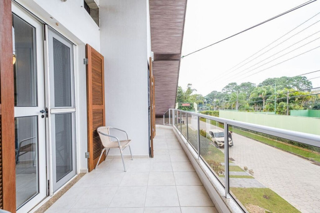Imagem Casa de Condomínio com 4 Quartos à Venda, 230 m² em Cachoeira Do Bom Jesus - Florianópolis
