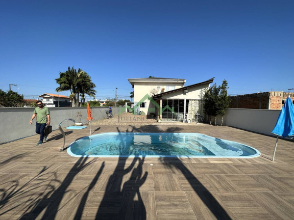 Imagem Sobrado com 3 Quartos à Venda, 250 m² em Centro - Balneário Barra Do Sul