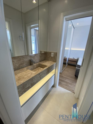 Imagem Apartamento com 3 Quartos à Venda, 196 m² em Centro - Balneário Camboriú