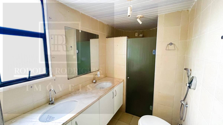 Imagem Apartamento com 3 Quartos à Venda, 170 m² Imagem Apartamento com 3 Quartos à Venda, 170 m²