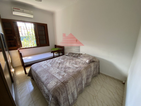 Imagem Casa com 4 Quartos à Venda, 192 m² em Oásis - Peruíbe Imagem Casa com 4 Quartos à Venda, 192 m² em Oásis - Peruíbe