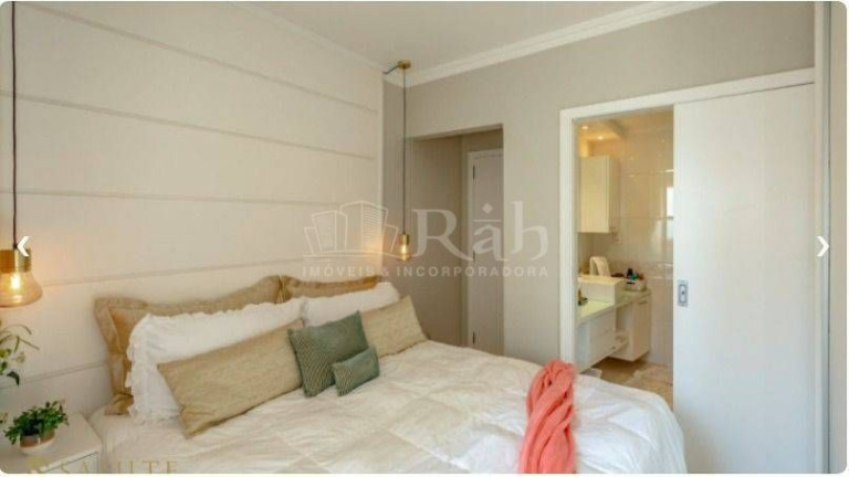 Imagem Apartamento com 3 Quartos à Venda, 131 m² em Centro - Balneário Camboriú Imagem Apartamento com 3 Quartos à Venda, 131 m² em Centro - Balneário Camboriú