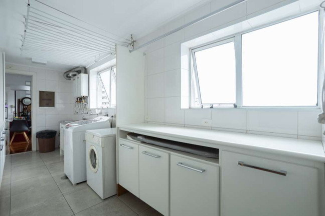 Imagem Apartamento com 3 Quartos à Venda, 228 m² em Itaim Bibi - São Paulo
