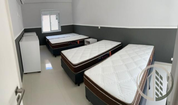 Imagem Casa com 3 Quartos à Venda, 188 m² em Enseada - Guarujá