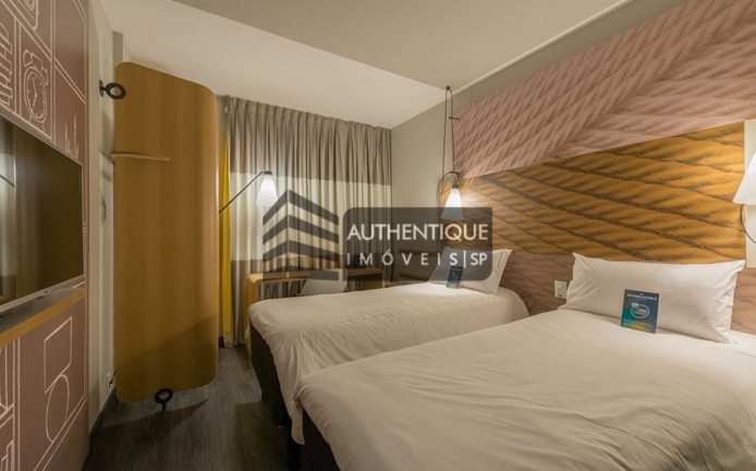 Imagem Imóvel com 1 Quarto à Venda, 18 m² em Vila Nova Conceição - São Paulo Imagem Imóvel com 1 Quarto à Venda, 18 m² em Vila Nova Conceição - São Paulo