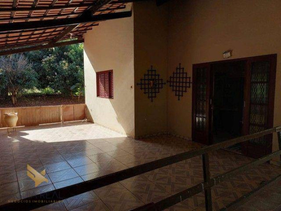 Imagem Chácara com 2 Quartos à Venda, 120 m² em área Rural  - Terenos