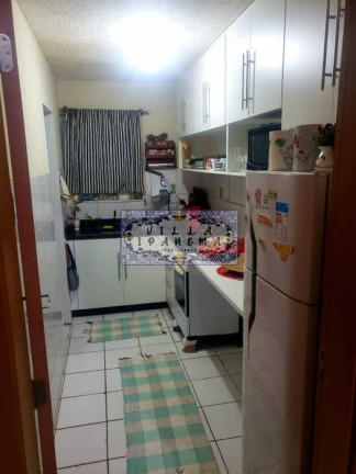 Imagem Apartamento com 2 Quartos à Venda, 48 m² em Araras - Teresópolis
