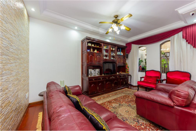 Imagem Casa com 4 Quartos à Venda, 274 m² Imagem Casa com 4 Quartos à Venda, 274 m²