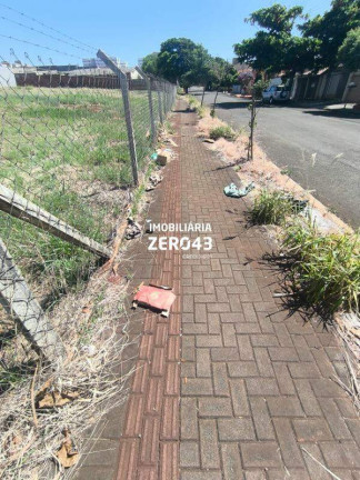 Imagem Terreno à Venda, 3.167 m² em Conjunto Habitacional Santiago Ii - Londrina Imagem Terreno à Venda, 3.167 m² em Conjunto Habitacional Santiago Ii - Londrina