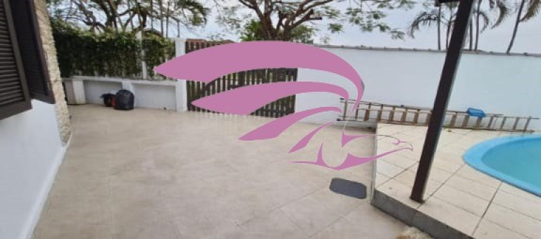 Imagem Casa com 2 Quartos à Venda, 180 m² em Cohapar - Guaratuba Imagem Casa com 2 Quartos à Venda, 180 m² em Cohapar - Guaratuba