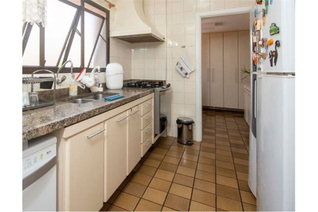 Imagem Apartamento com 4 Quartos à Venda, 200 m² em Moema - São Paulo