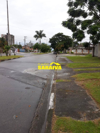 Imagem Casa com 1 Quarto à Venda, 72 m² em Aruan - Caraguatatuba Imagem Casa com 1 Quarto à Venda, 72 m² em Aruan - Caraguatatuba