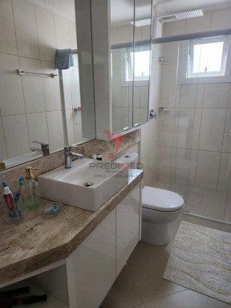 Imagem Apartamento com 3 Quartos à Venda, em Bombas - Bombinhas Imagem Apartamento com 3 Quartos à Venda, em Bombas - Bombinhas