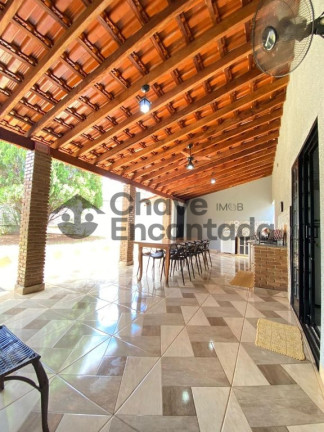Imagem Casa com 3 Quartos à Venda, 250 m² em Jardim São Braz - Birigui
