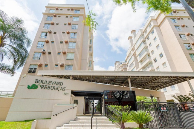 Imagem Apartamento com 2 Quartos à Venda, 70 m² em Rebouças - Curitiba