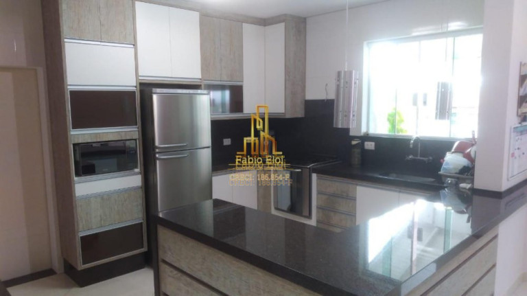 Imagem Casa com 3 Quartos à Venda, 340 m² em Centro Alto - Ribeirão Pires Imagem Casa com 3 Quartos à Venda, 340 m² em Centro Alto - Ribeirão Pires