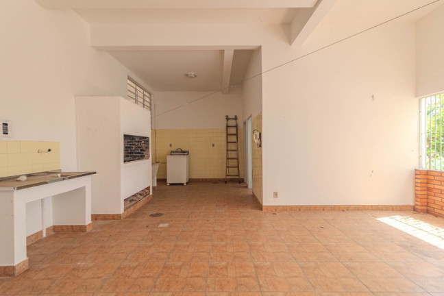 Imagem Casa com 3 Quartos à Venda,  em Bom Jesus - Porto Alegre