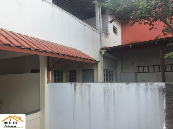 Imagem Sobrado com 6 Quartos à Venda,  em Senador Camará - Rio De Janeiro