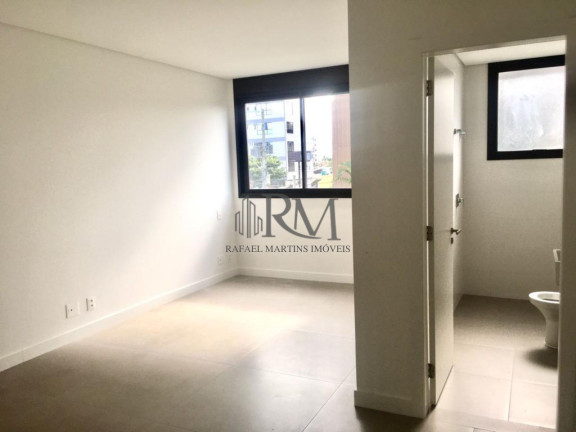 Imagem Apartamento com 3 Quartos à Venda, 223 m² em Jurerê Internacional - Florianópolis Imagem Apartamento com 3 Quartos à Venda, 223 m² em Jurerê Internacional - Florianópolis