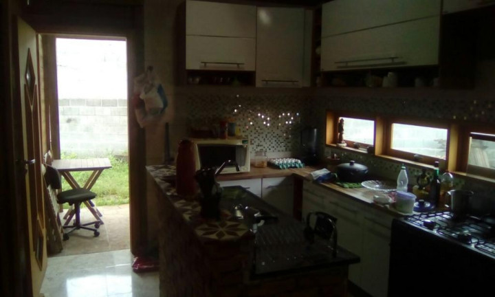 Imagem Casa com 3 Quartos à Venda, 80 m² em Jardim Quaresmeira - Suzano Imagem Casa com 3 Quartos à Venda, 80 m² em Jardim Quaresmeira - Suzano