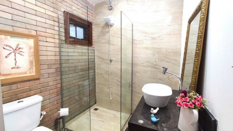 Imagem Casa com 6 Quartos à Venda, 250 m² em Vargem Grande - Rio De Janeiro Imagem Casa com 6 Quartos à Venda, 250 m² em Vargem Grande - Rio De Janeiro