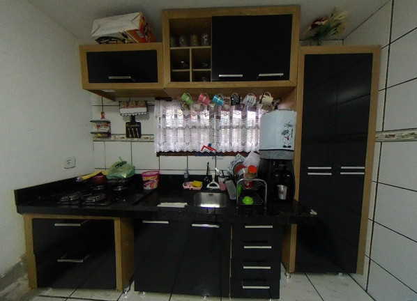 Imagem Sobrado com 5 Quartos à Venda,  em São João Do Rio Vermelho - Florianópolis