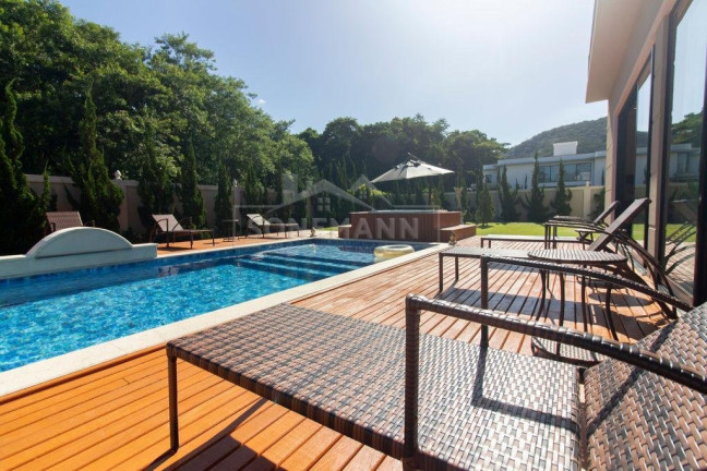 Imagem Casa com 3 Quartos à Venda, 440 m² em Centro - Itapema Imagem Casa com 3 Quartos à Venda, 440 m² em Centro - Itapema