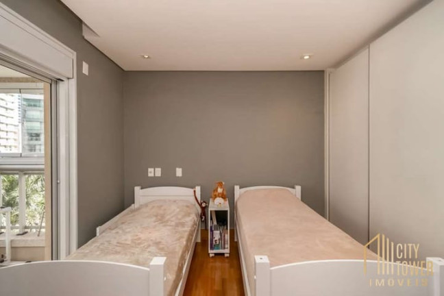 Imagem Apartamento com 2 Quartos à Venda, 146 m² em Vila Nova Conceição - São Paulo Imagem Apartamento com 2 Quartos à Venda, 146 m² em Vila Nova Conceição - São Paulo