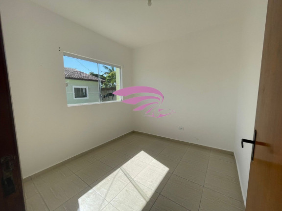 Imagem Casa com 2 Quartos à Venda, 42 m² em Piçarras - Guaratuba