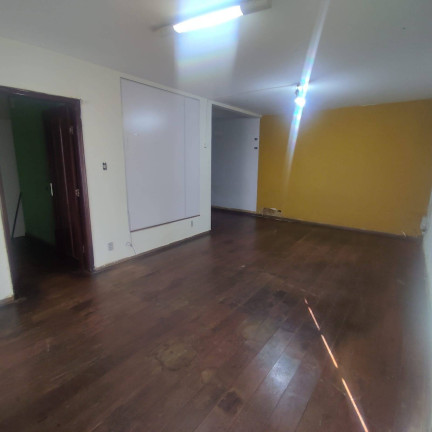 Imagem Casa com 3 Quartos à Venda, 300 m² em Vila Santana - Anápolis