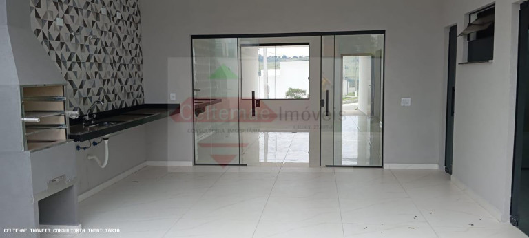 Imagem Casa com 3 Quartos à Venda, 144 m² em Vale Dos Cristais - Taubaté Imagem Casa com 3 Quartos à Venda, 144 m² em Vale Dos Cristais - Taubaté