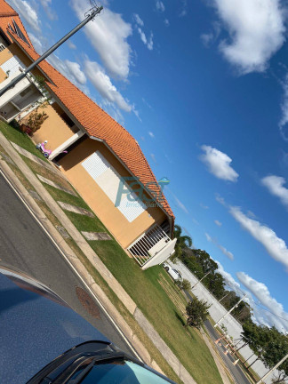 Imagem Casa de Condomínio com 3 Quartos à Venda, 130 m² em Jardim Imperial - Cuiabá