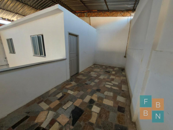 Imagem Galpão para Alugar, 750 m² em Freguesia (jacarepaguá) - Rio De Janeiro Imagem Galpão para Alugar, 750 m² em Freguesia (jacarepaguá) - Rio De Janeiro