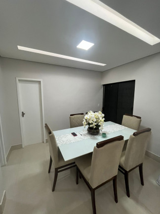 Imagem Casa com 3 Quartos à Venda, 260 m² em Samambaia Norte (samambaia) - Brasília Imagem Casa com 3 Quartos à Venda, 260 m² em Samambaia Norte (samambaia) - Brasília
